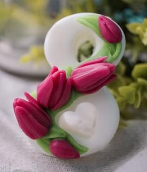 Восьмерка с тюльпанами, форма для мыла силиконовая Силиконовые формы