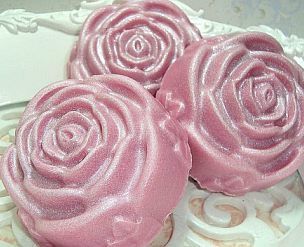 Розовое мыло для проблемной кожи, рецепт