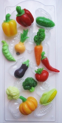 Овощное ассорти, форма для мыла пластиковая Пластиковые формы
