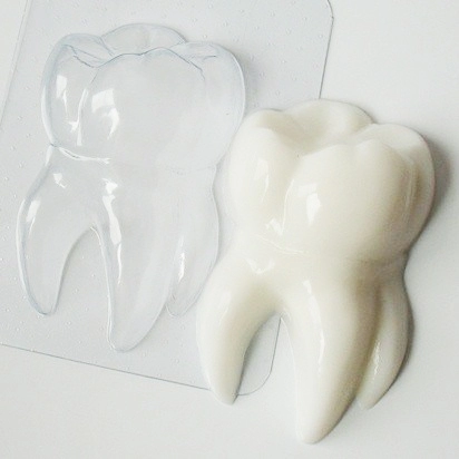Зубик ЕХ, форма для мыла пластиковая Пластиковые формы