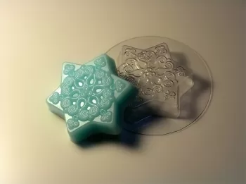 Маленькая снежинка, форма для мыла пластиковая Пластиковые формы